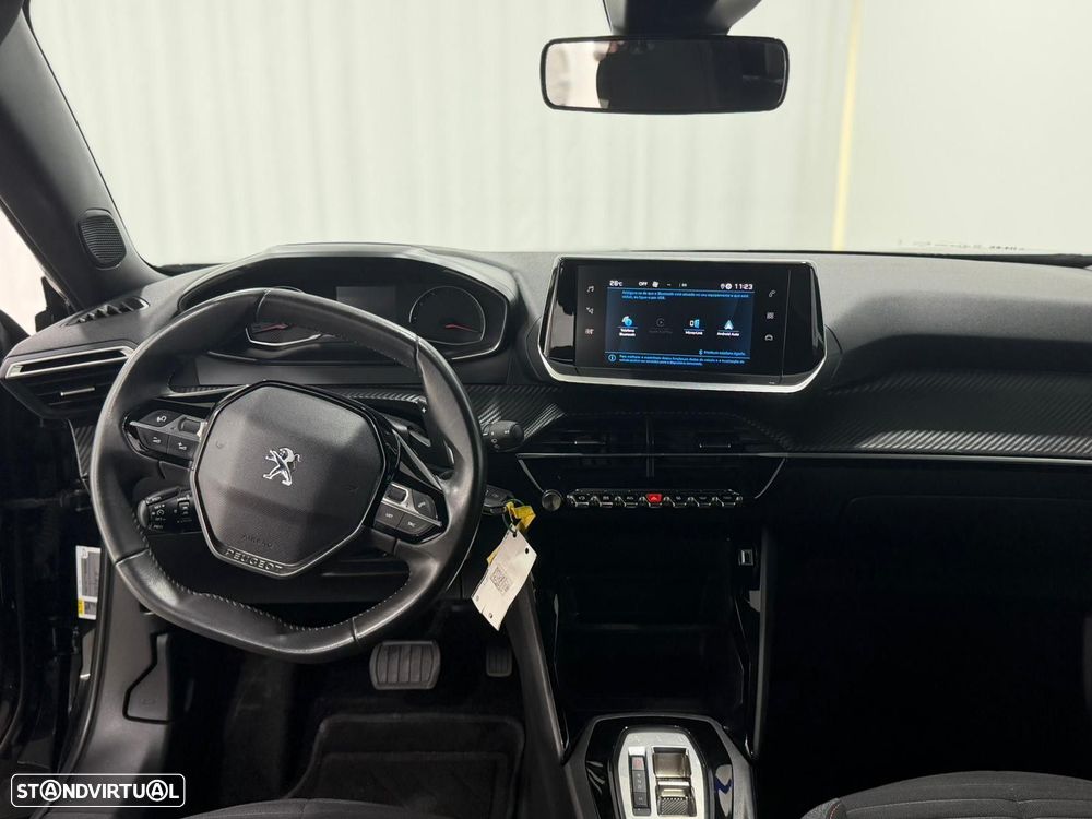 Peugeot 2008 1.5 BlueHDi Active Pack EAT8 - 8
