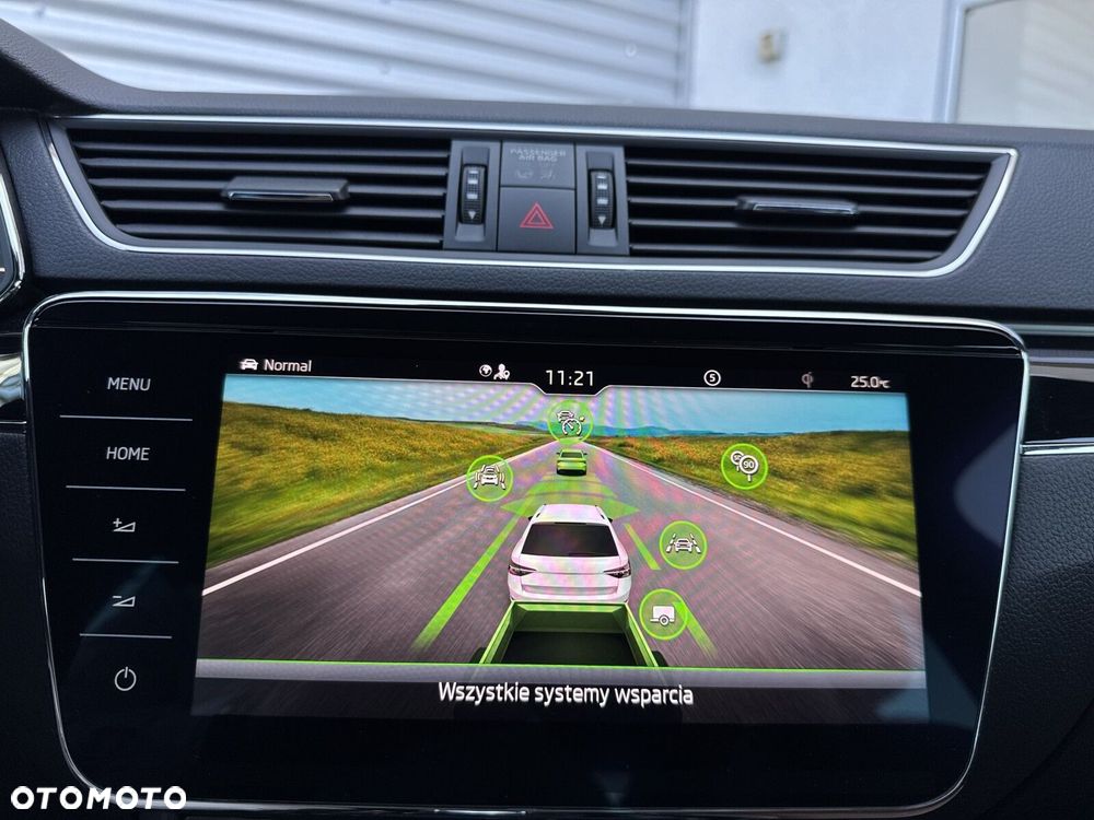 Skoda Superb 2.0 TDI SCR L&K DSG - 27