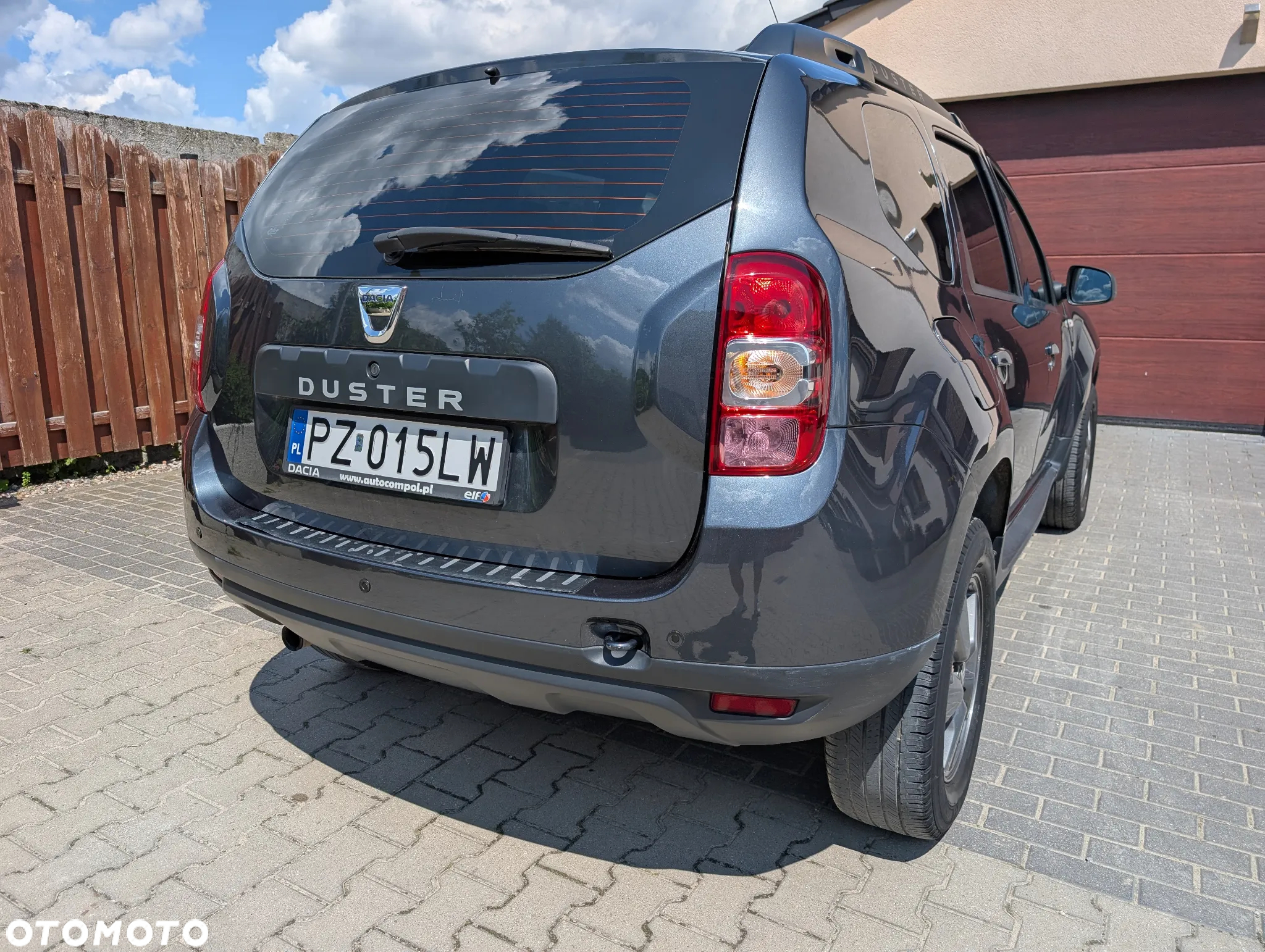 Dacia Duster 1.6 SCe Laureate S&S - 14