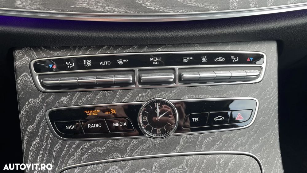 Mercedes-Benz CLS - 16