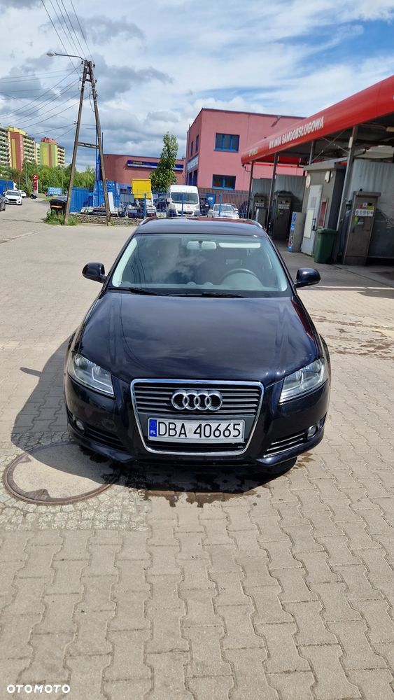 Audi A3 Sportback - 2