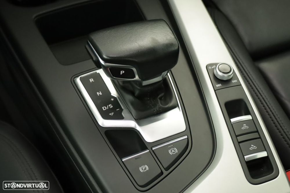 Audi A5 Cabrio 40 TFSI S tronic S line - 18