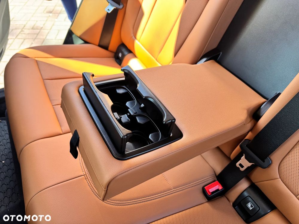 BMW X3 xDrive20d mHEV - 16