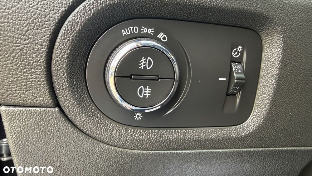 Opel Grandland X - 31