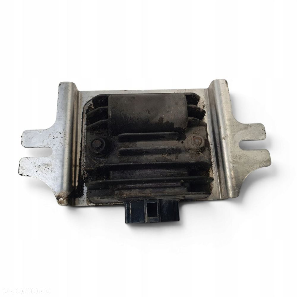 REGULATOR NAPIĘCIA Moduł Yamaha XSR 125 XSR125 SH877AA - 2