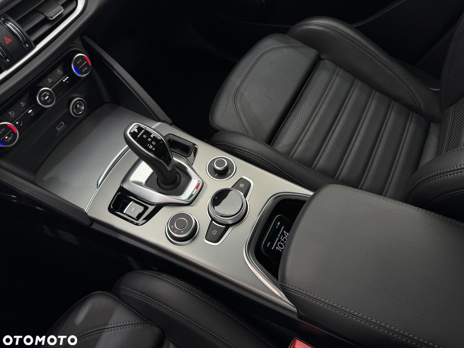 Alfa Romeo Stelvio 2.0 Turbo Veloce Q4 - 25