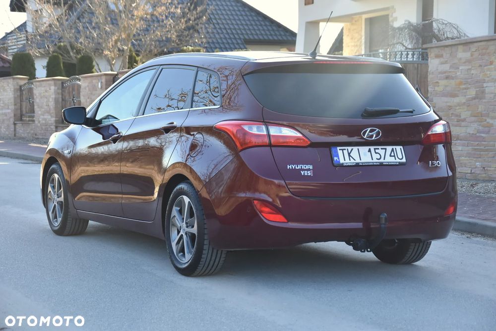 Hyundai i30 blue 1.6 GDI YES Gold - 8