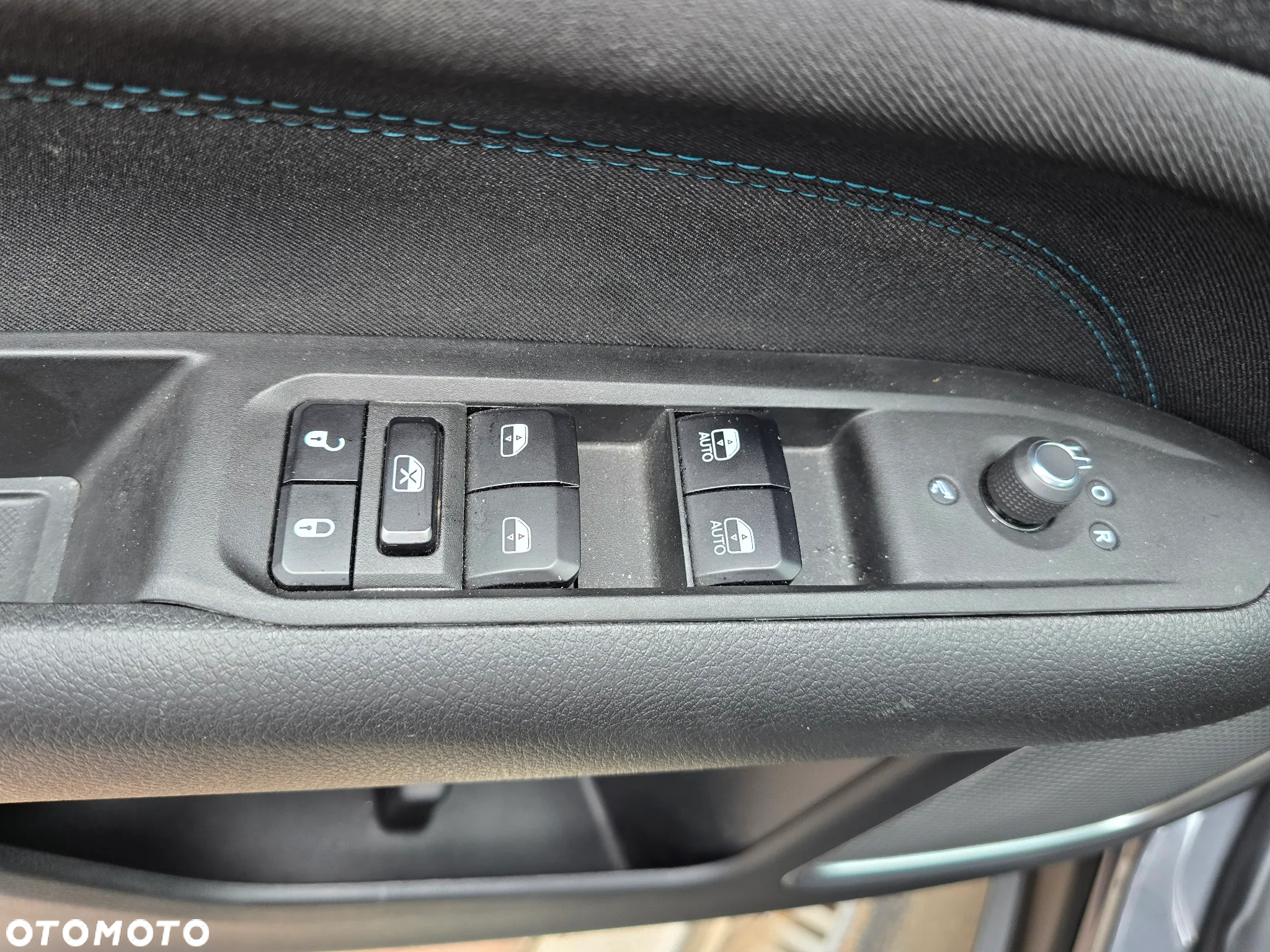 Jeep Compass - 22