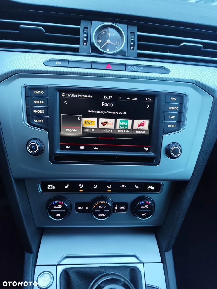 Volkswagen Passat ver-2-0-tdi-scr-comfortline - 21