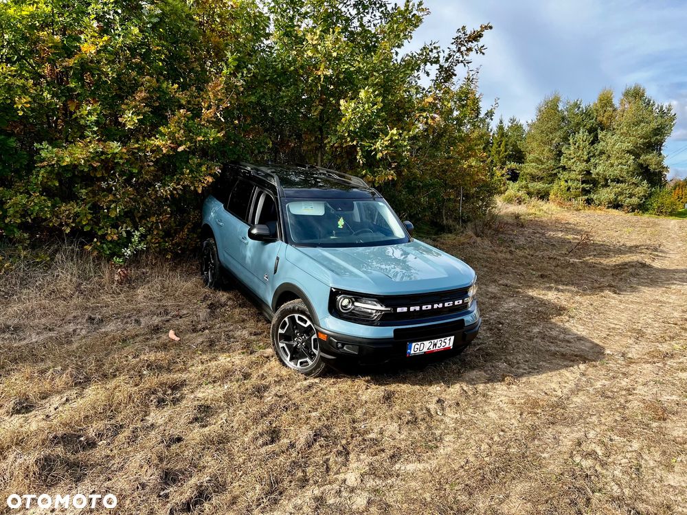 Ford Bronco - 32