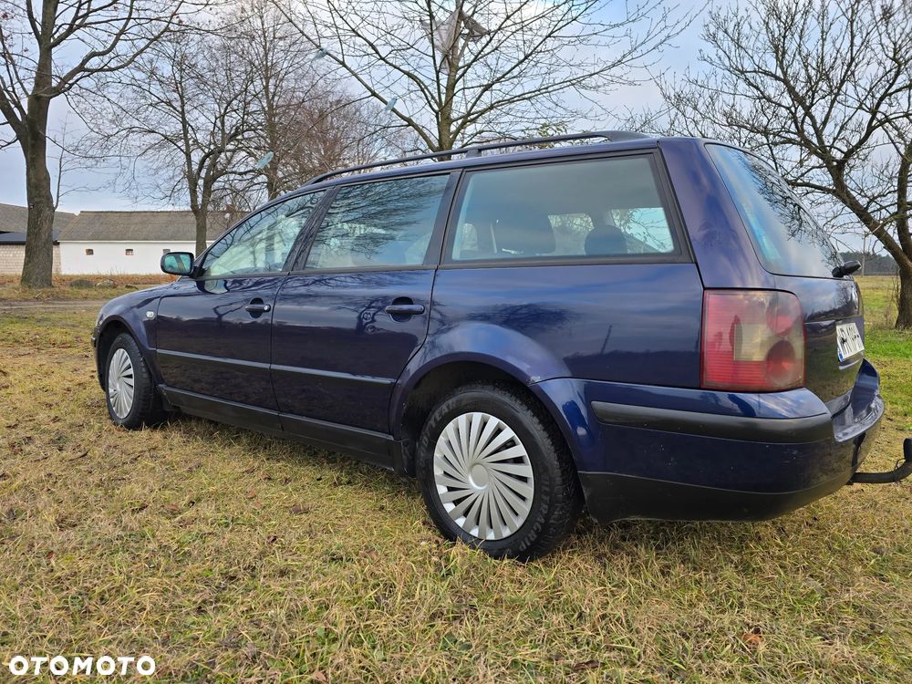 Volkswagen Passat Variant 1.9 TDI Trendline - 2