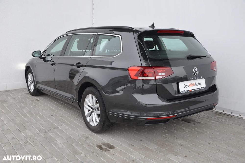 Volkswagen Passat 2.0 TDI DSG Comfortline - 3