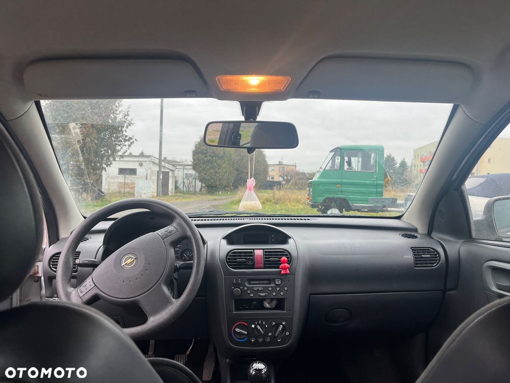 Opel Corsa - 4