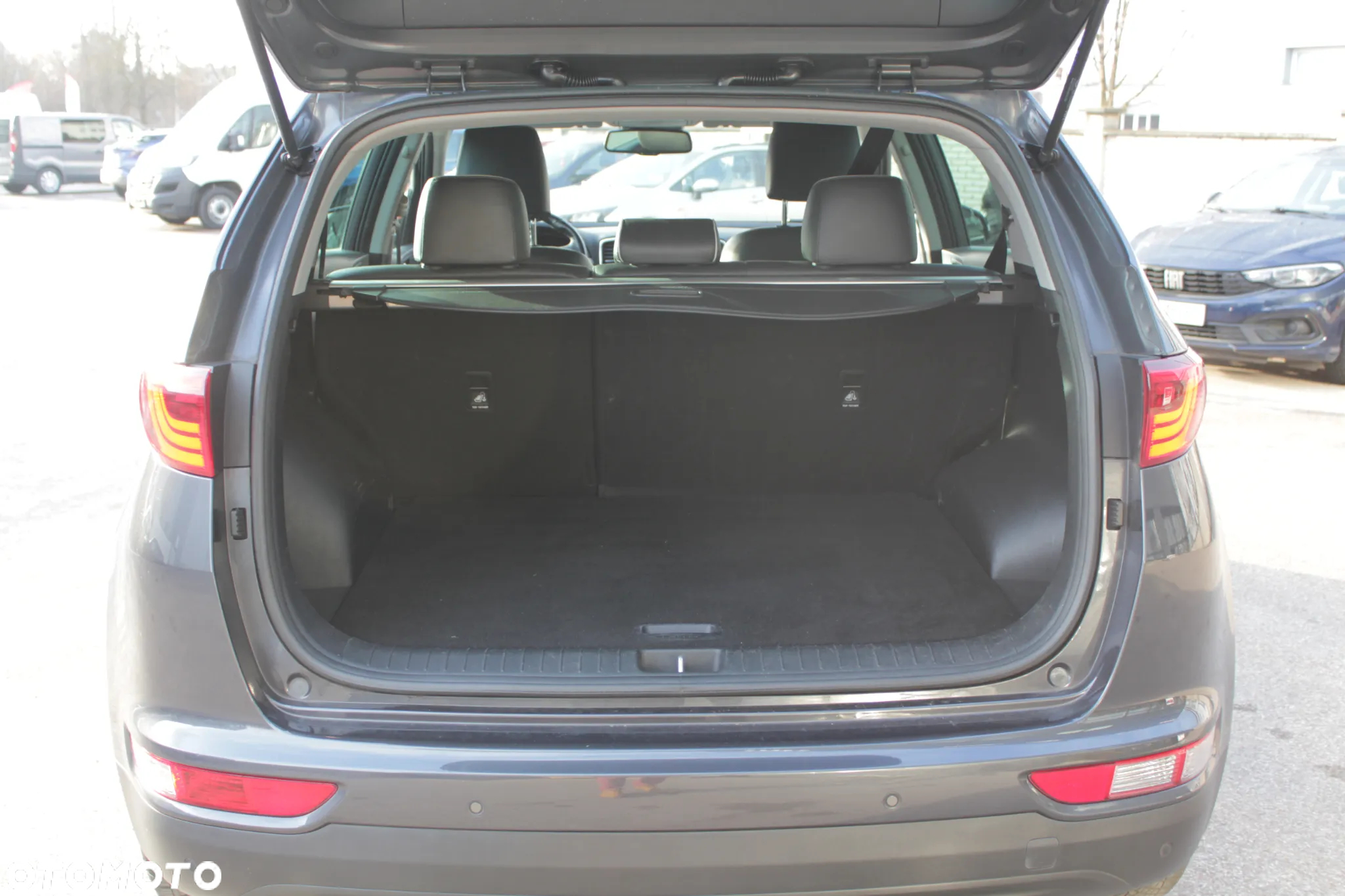 Kia Sportage - 11