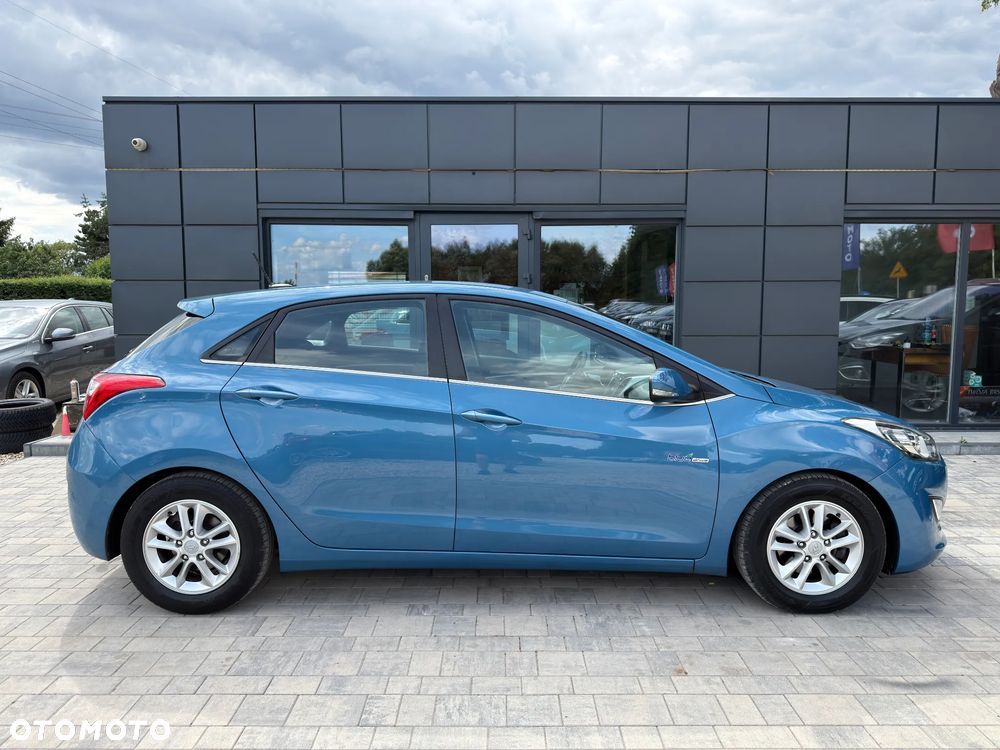 Hyundai i30 1.6 GDI Premium - 20