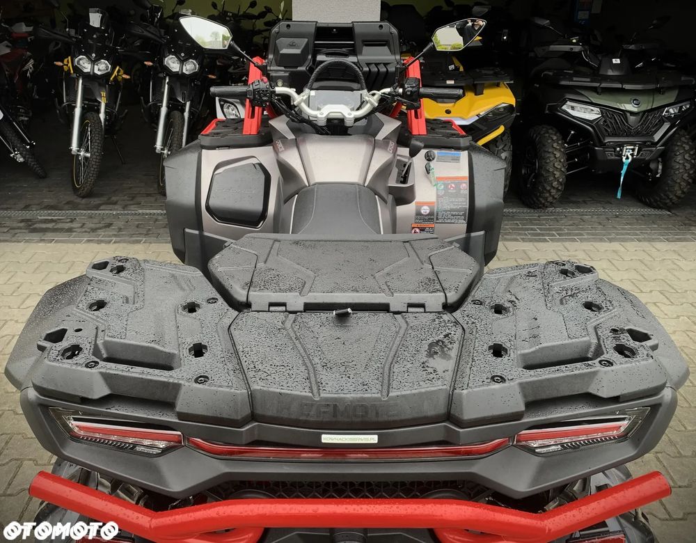 CFMoto CForce - 16
