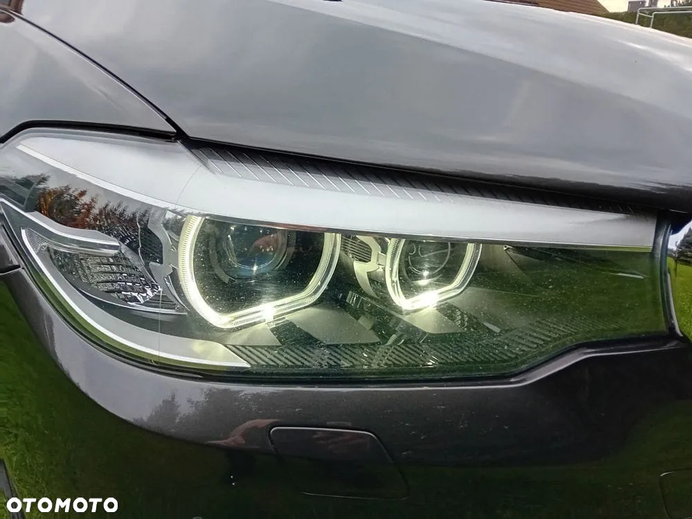 BMW Seria 5 520d Efficient Dynamics - 31