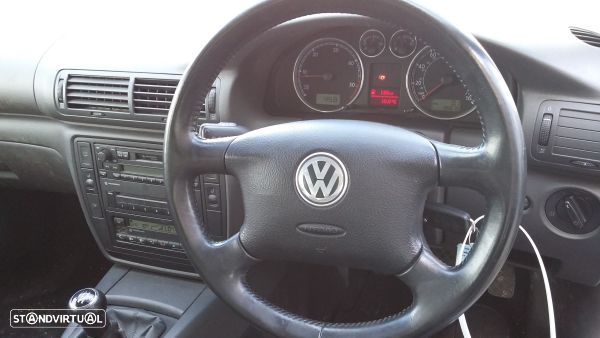 Para Peças Volkswagen Passat Variant (3B6) - 9