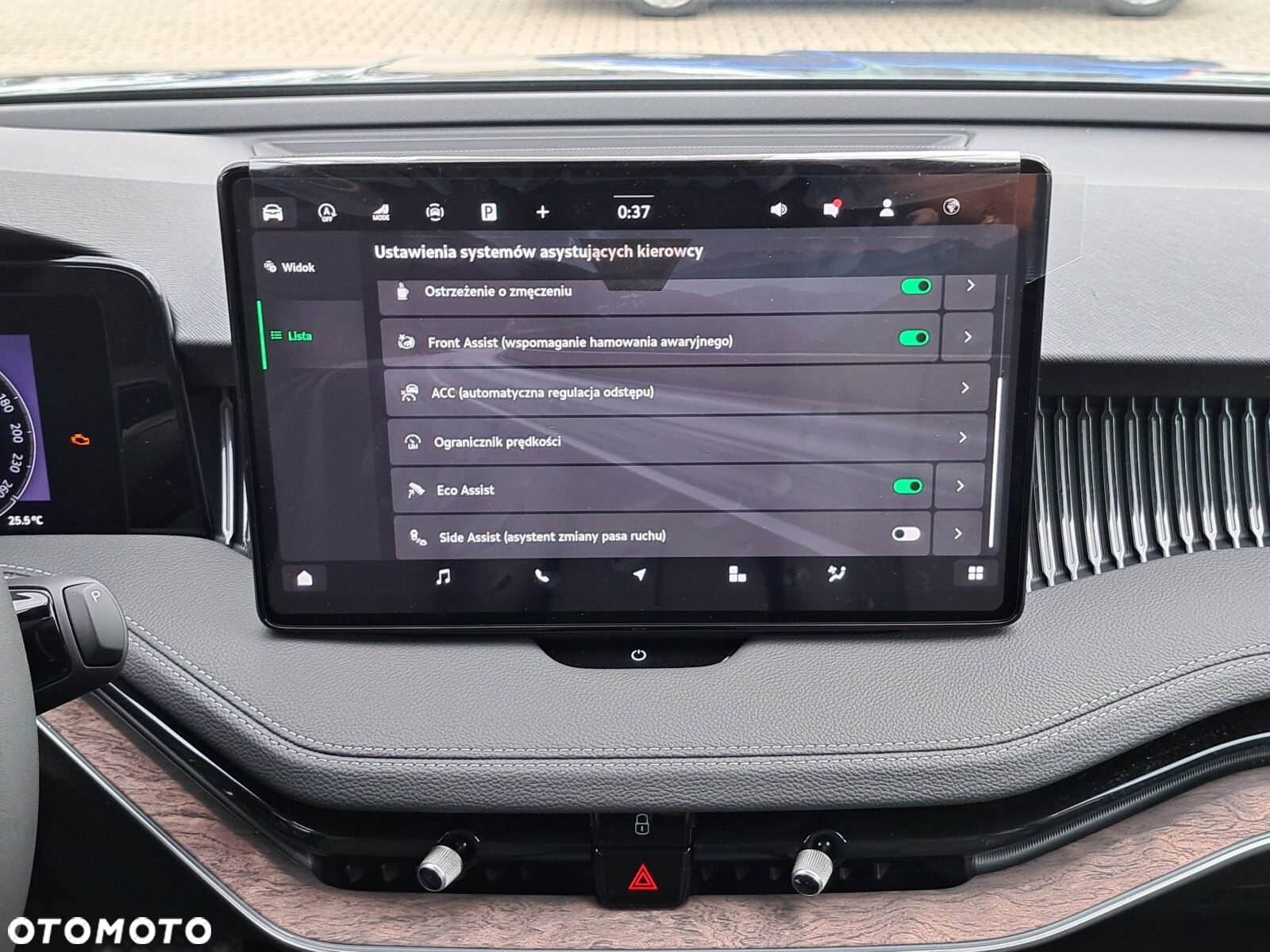 Skoda Superb 2.0 TSI 4x4 L&K DSG - 26