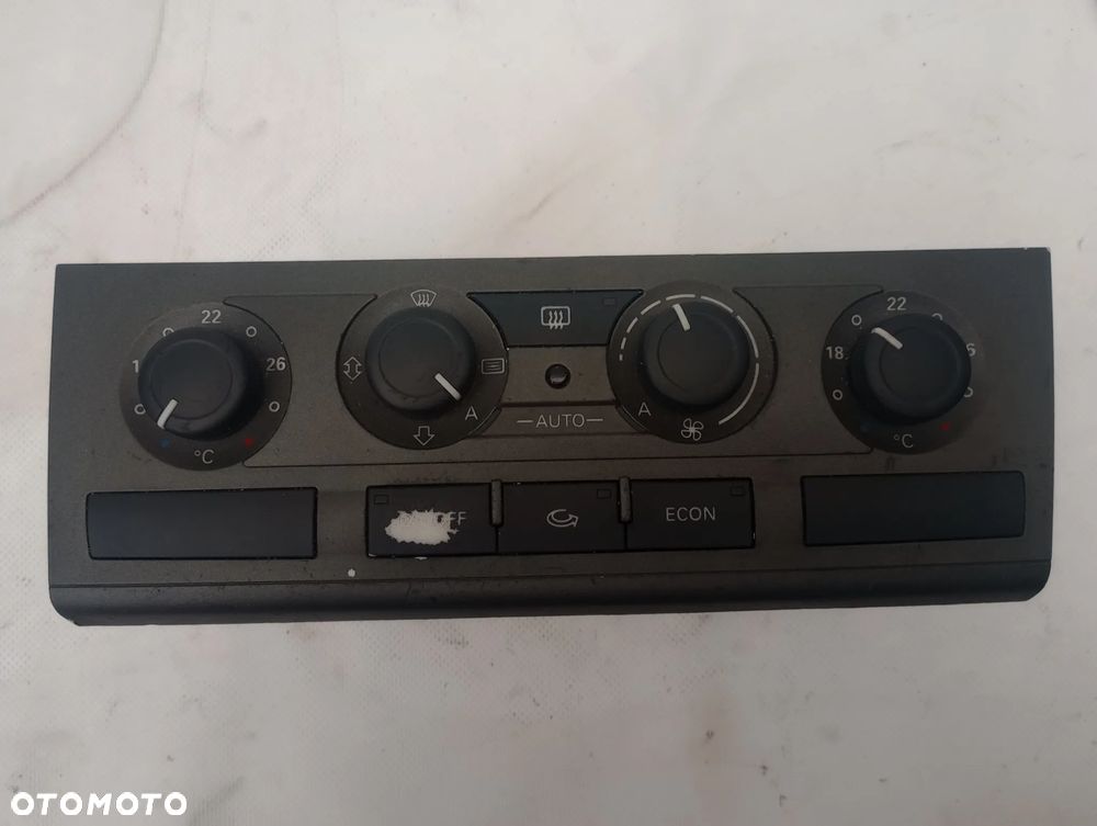 Audi A6 C6 Panel Sterowania Klimatyzacji 4F2820043 - 1