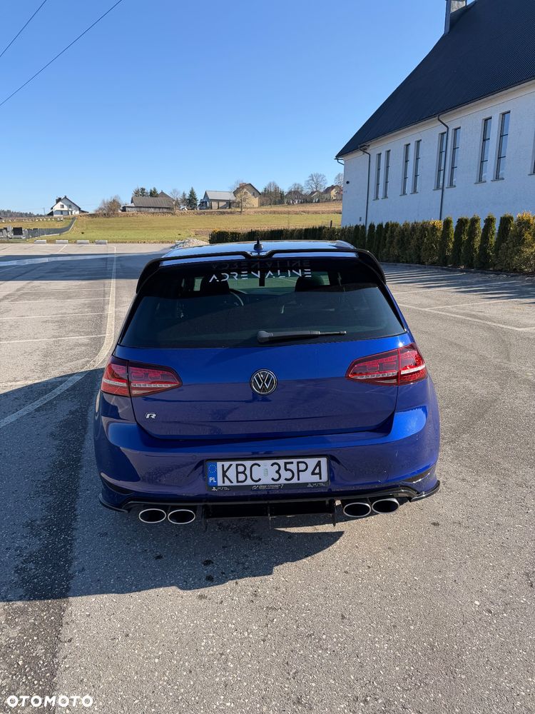 Volkswagen Golf - 4