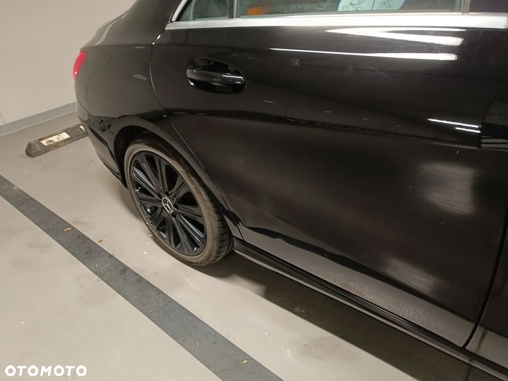 Mercedes-Benz CLA 250 4Matic 7G-DCT - 29