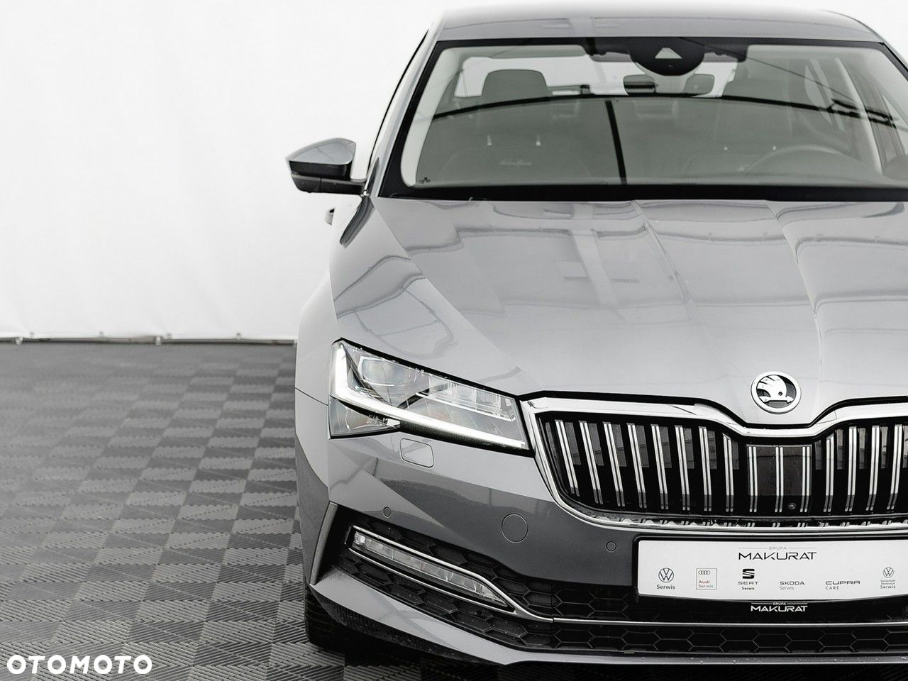 Skoda Superb 2.0 TSI 4x4 L&K DSG - 9