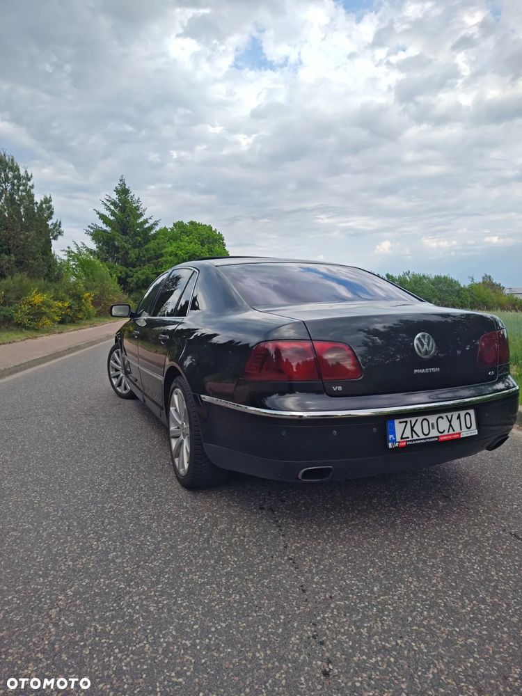 Volkswagen Phaeton 4.2 V8 4Mot (5 os.) - 7