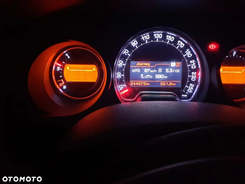 Citroën C5 HDi 135 FAP Exclusive - 20