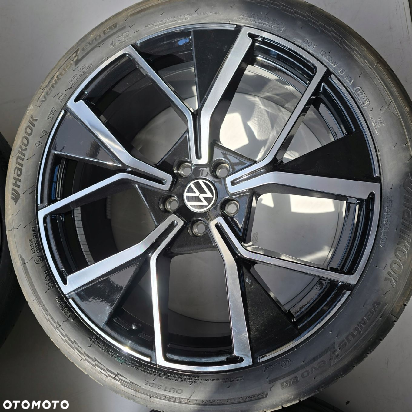 VW TIGUAN III II R Line 5x112 255/40R20 101Y 25R NOWE 4X - 3