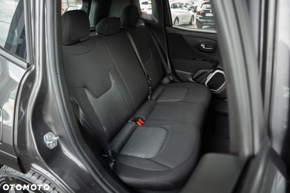 Jeep Renegade 1.6 E-TorQ Sport FWD - 36
