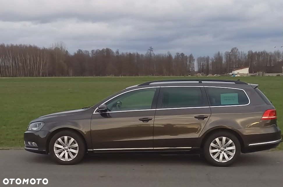 Volkswagen Passat 2.0 Blue TDI SCR Comfortline - 4