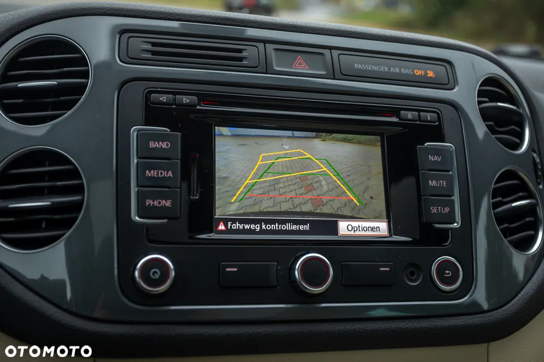 Volkswagen Tiguan - 33