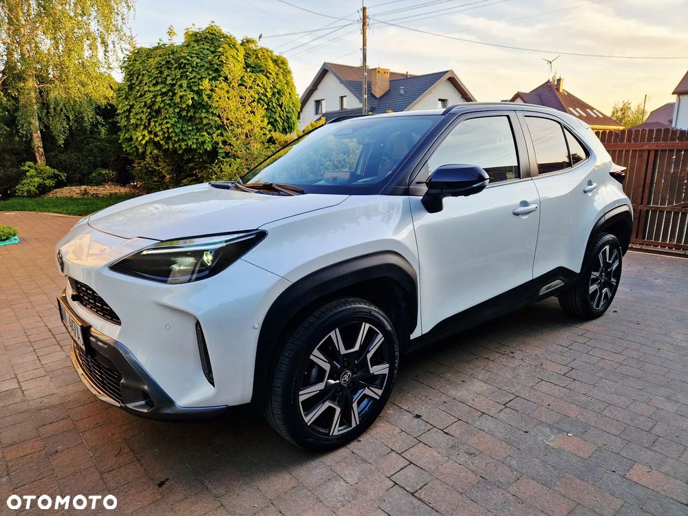 Toyota Yaris Cross Hybrid 1.5 Premiere Edition AWD - 1