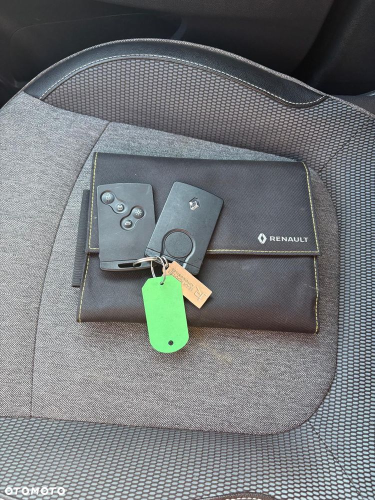 Renault Captur ENERGY TCe 120 Intens - 23