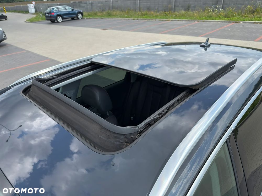 Audi A4 Avant 2.0 TDI ultra S tronic - 9
