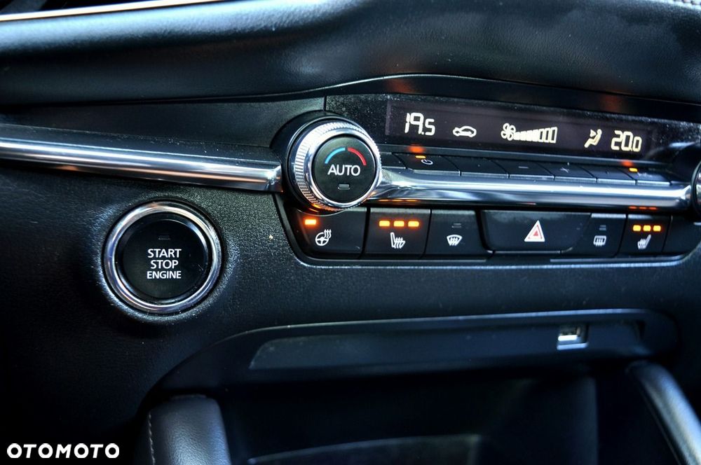 Mazda 3 - 25
