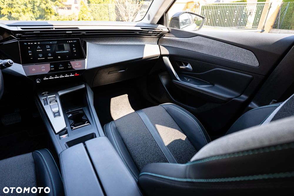 Peugeot 308 1.2 PureTech Allure S&S EAT8 - 37