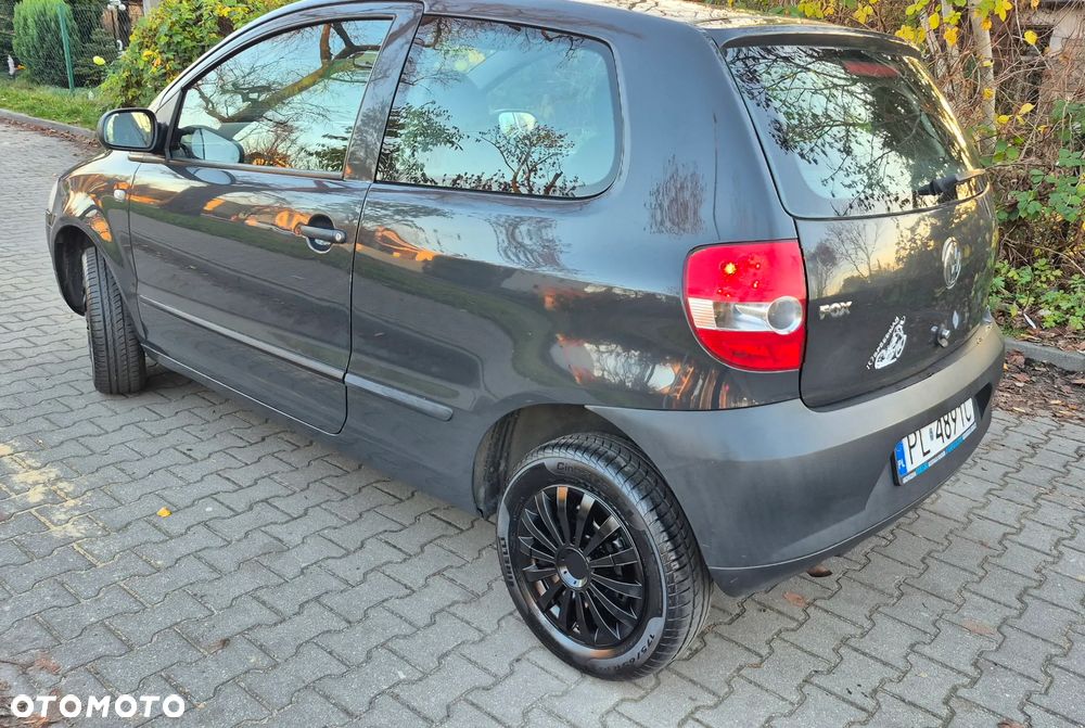 Volkswagen Fox - 3
