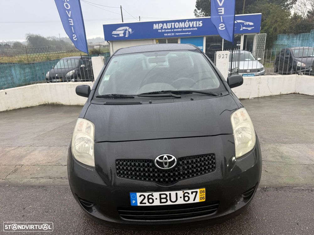 Toyota Yaris 1.0 Sol AC - 5