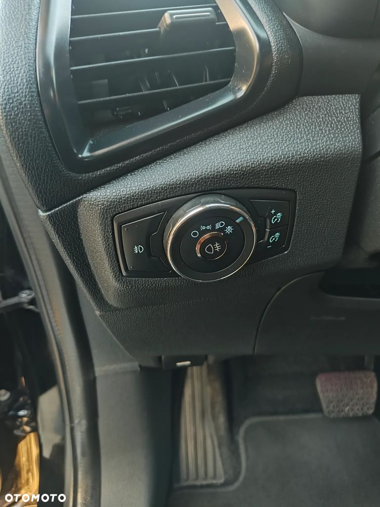 Ford EcoSport - 22