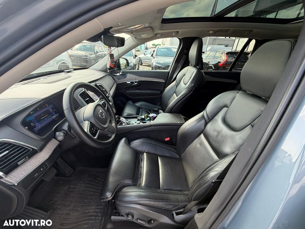 Volvo XC 90 Recharge T8 eAWD R-Design - 9