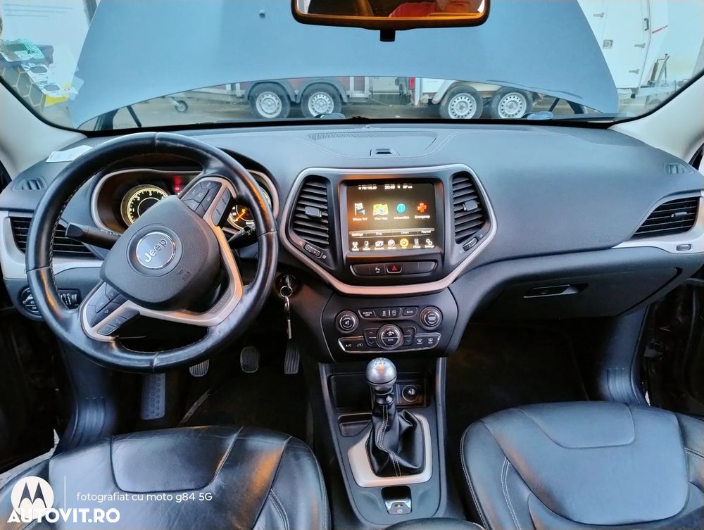 Jeep Cherokee 2.0 Mjet 4x2 Longitude - 8