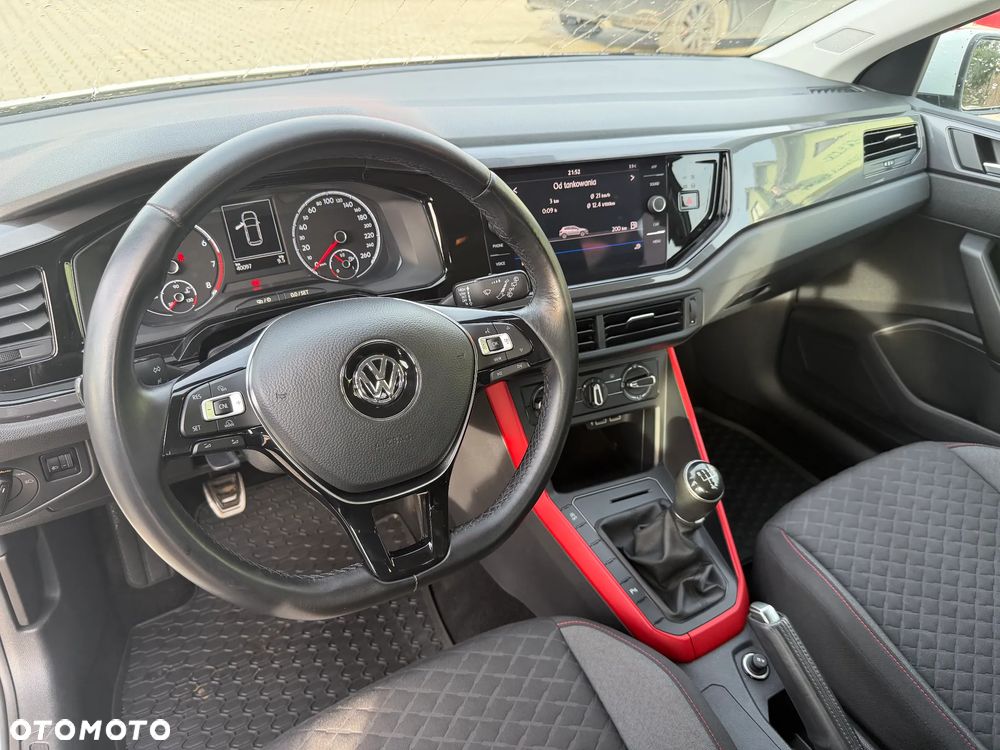 Volkswagen Polo - 7