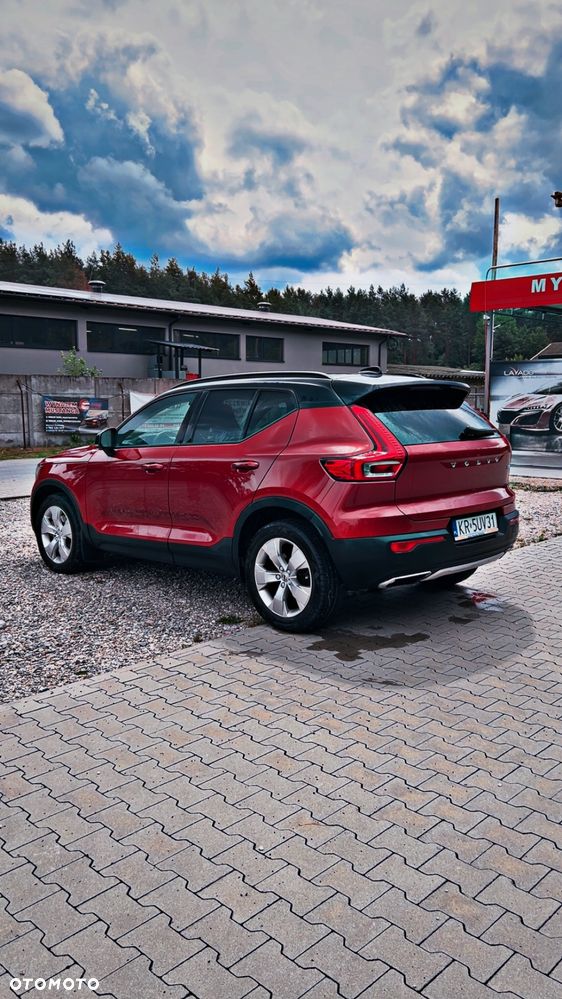 Volvo XC 40 - 35