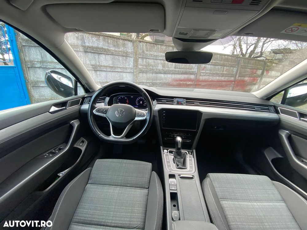 Volkswagen Passat - 18