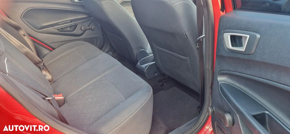 Ford Fiesta - 20