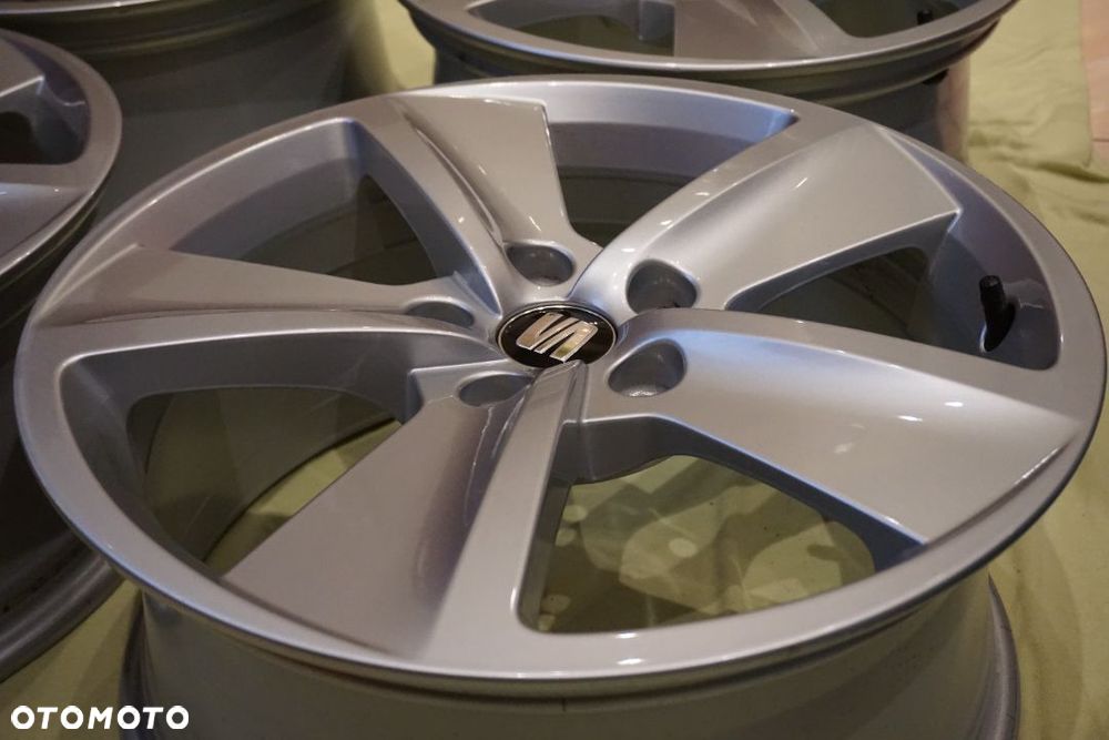 Seat 5x112 17 7,5J et51 - 9