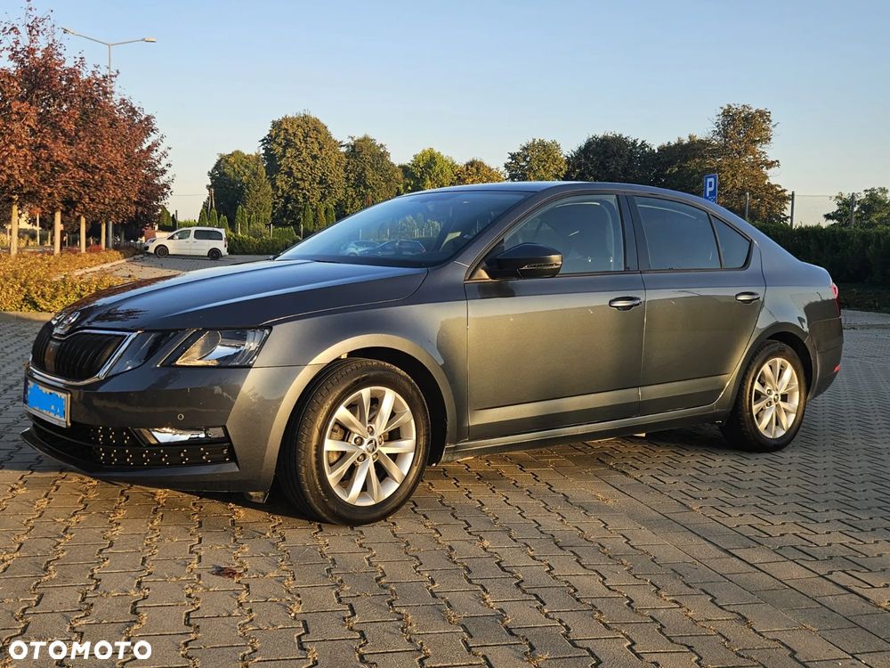 Skoda Octavia 1.4 TSI Ambition DSG - 5