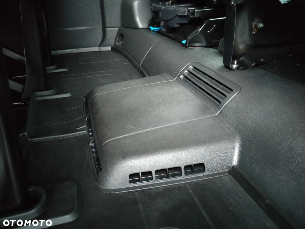 Opel Vivaro L2H1 S&S Tourer - 19